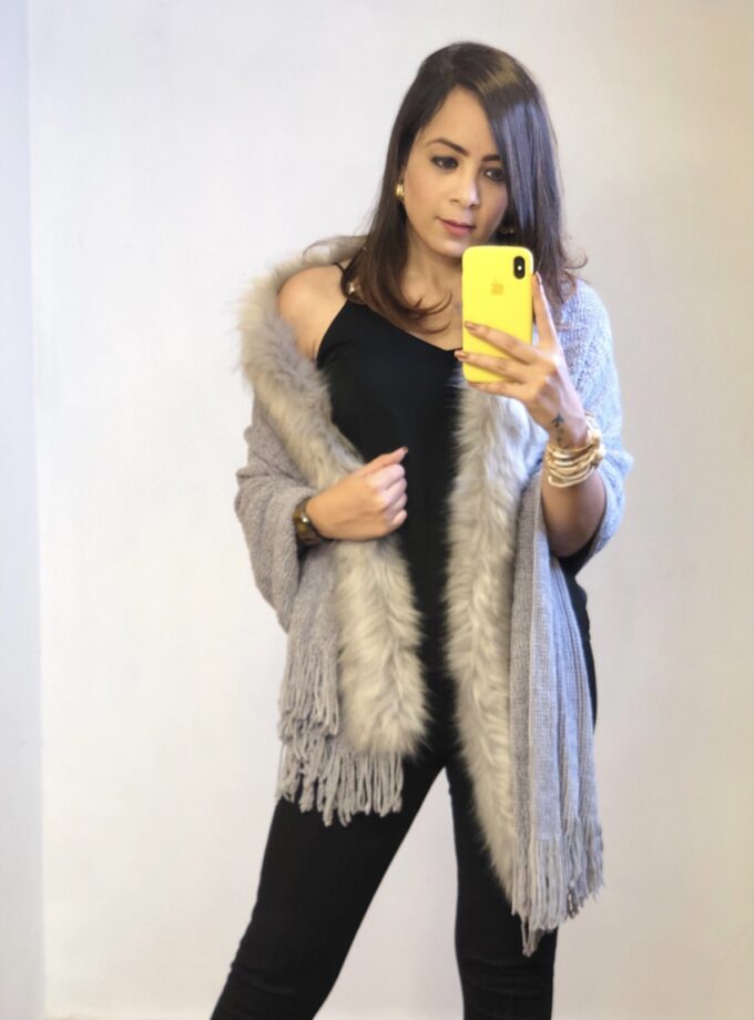 Hollan Faux Furr Wrap
