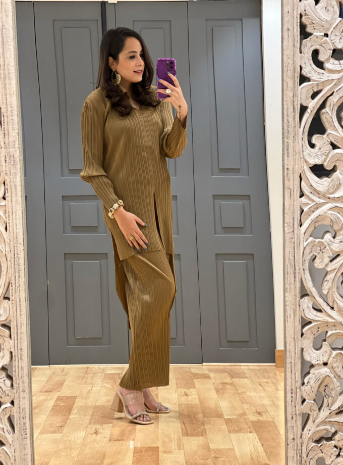 malorka pleated coord set
