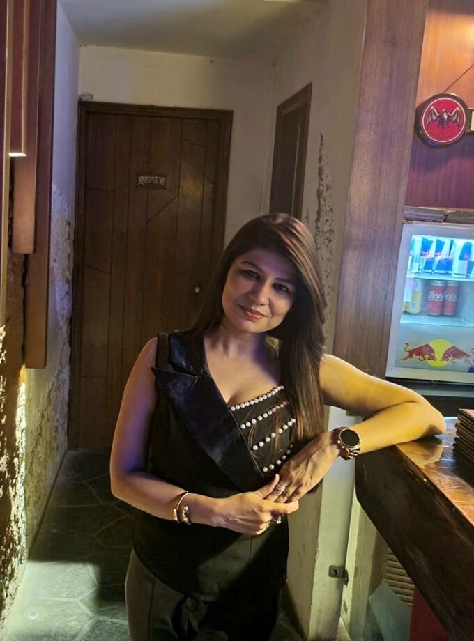 Fera pearl embelLished Top