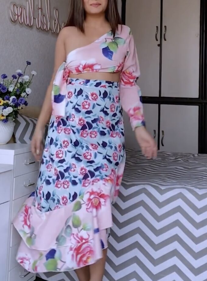 Freni 2 Piece Coord Set : skirt & top set