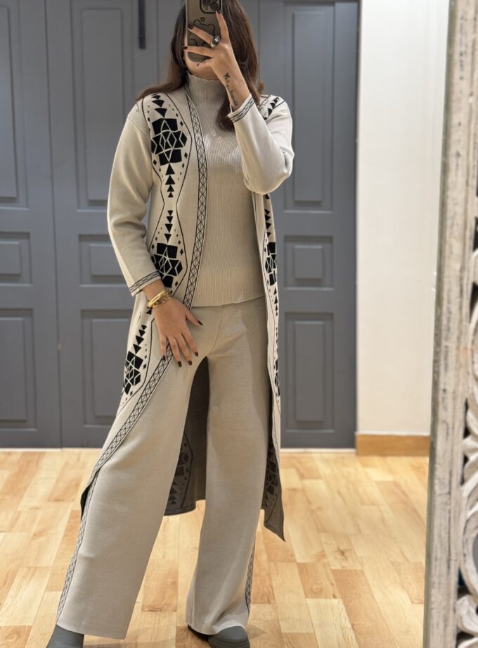 Ero Winter Coord Set With Long Cape