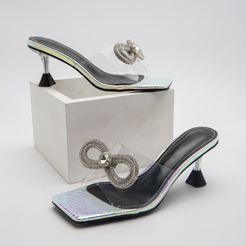 C9360746-5C71-471A-B5D2-12806479B4A1