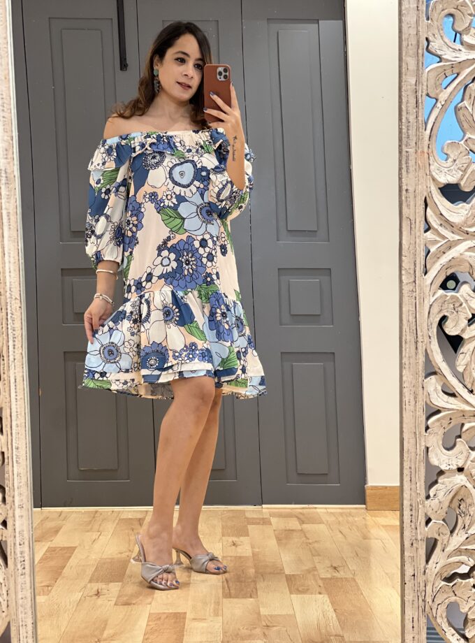 Tinsy Dress with belt