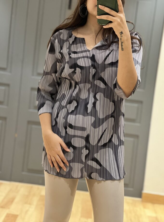 Printed Pleated Top