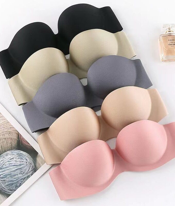 Strapless Seamless Bra with transparent back straps