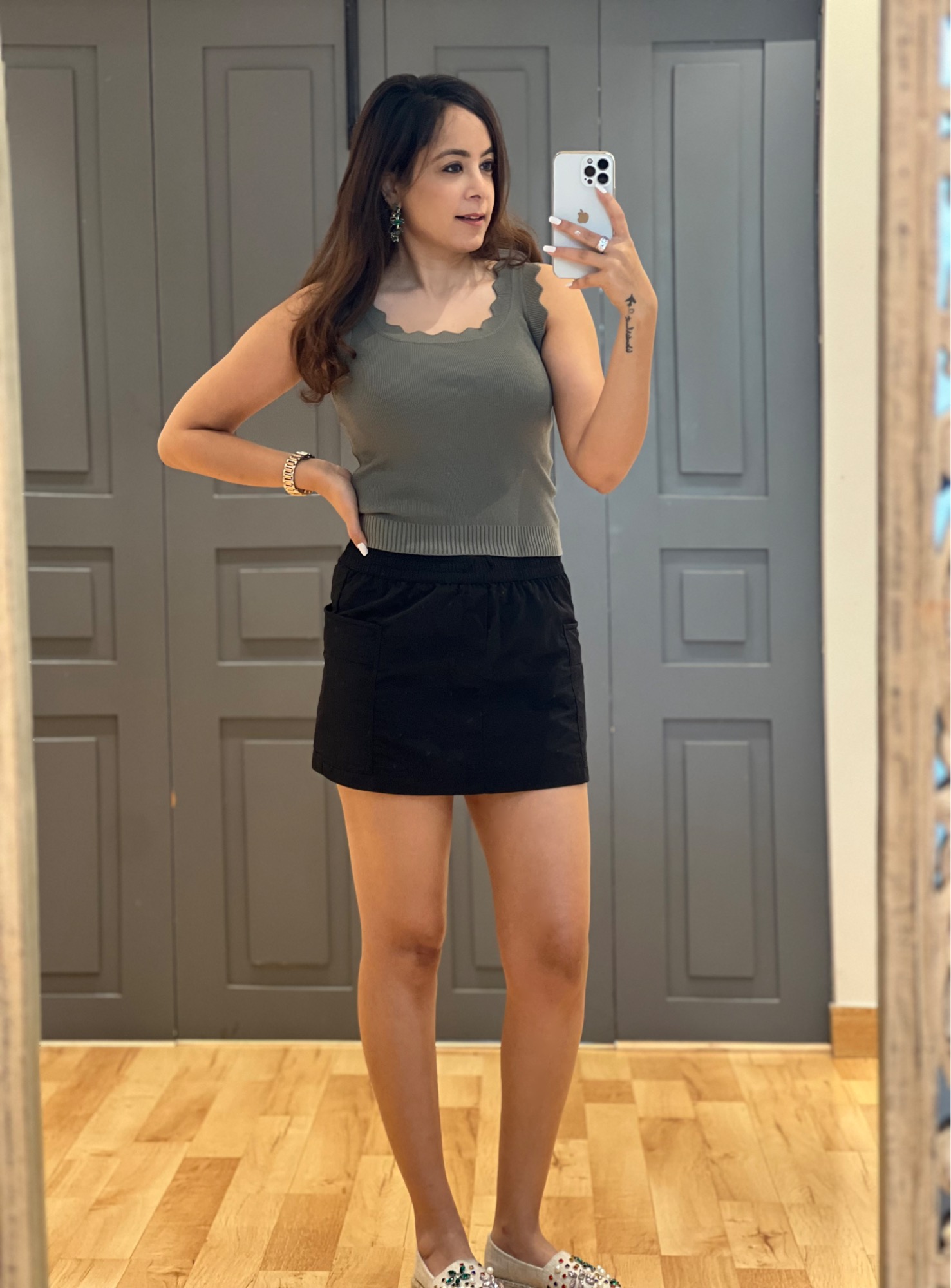 24658257-06AF-4CBA-BA01-8FD22627DA3F