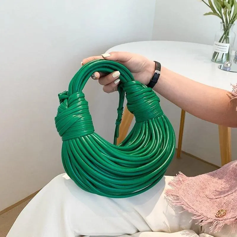 639FB997-841F-4C3C-BA4B-F73DA048D8C9