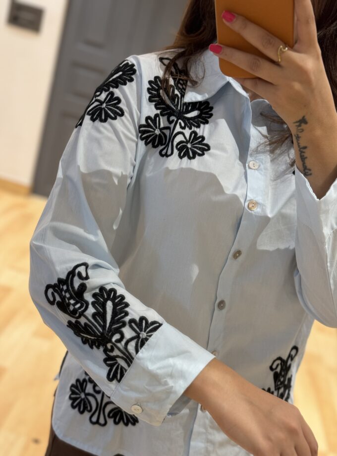 Gura Embroidered Shirt
