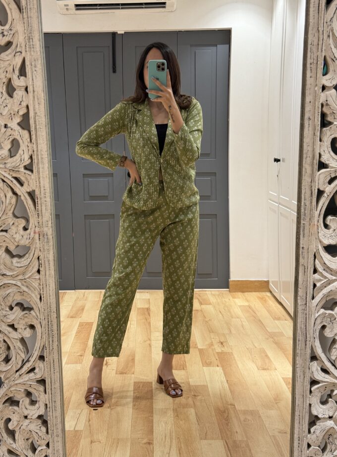 Della Sequin Coord set