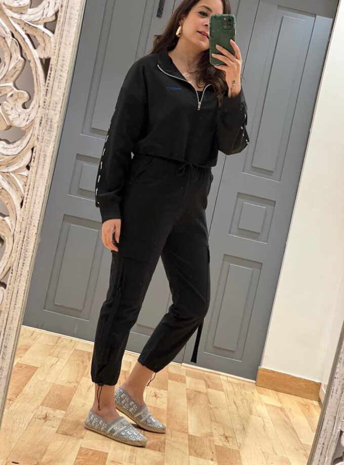 Rocs Joggers Coord Set