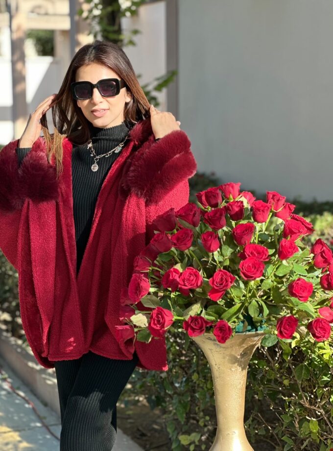Candy Faux fur cape - kimono