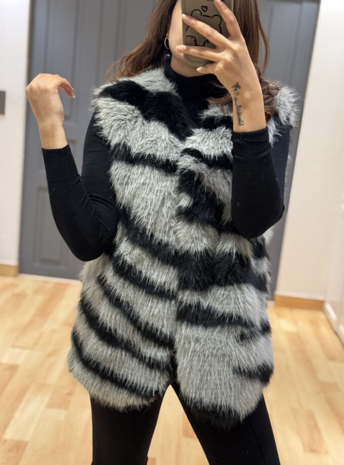 Romena luxe faux Fur coat