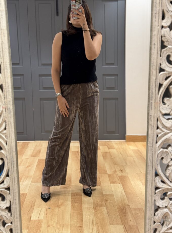 Velvet Lower